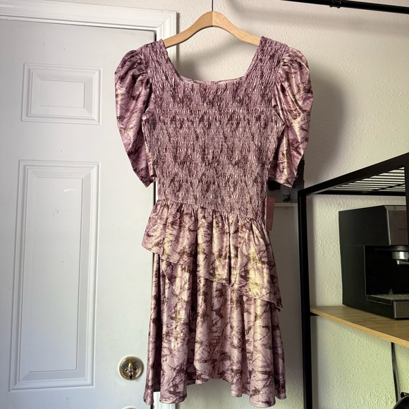 NWT IVY CITY CO mauve purple gold smocked puff short sleeve ruffle mini dress